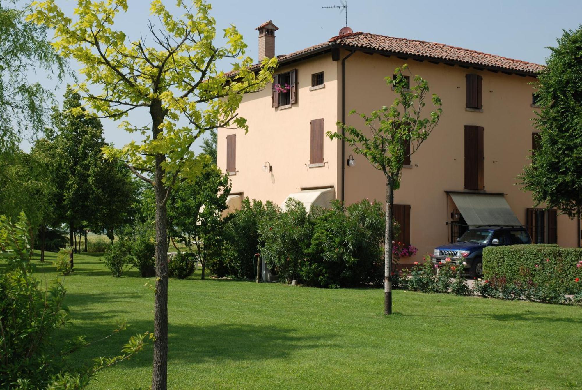בודירו Agriturismo Flabeto מראה חיצוני תמונה